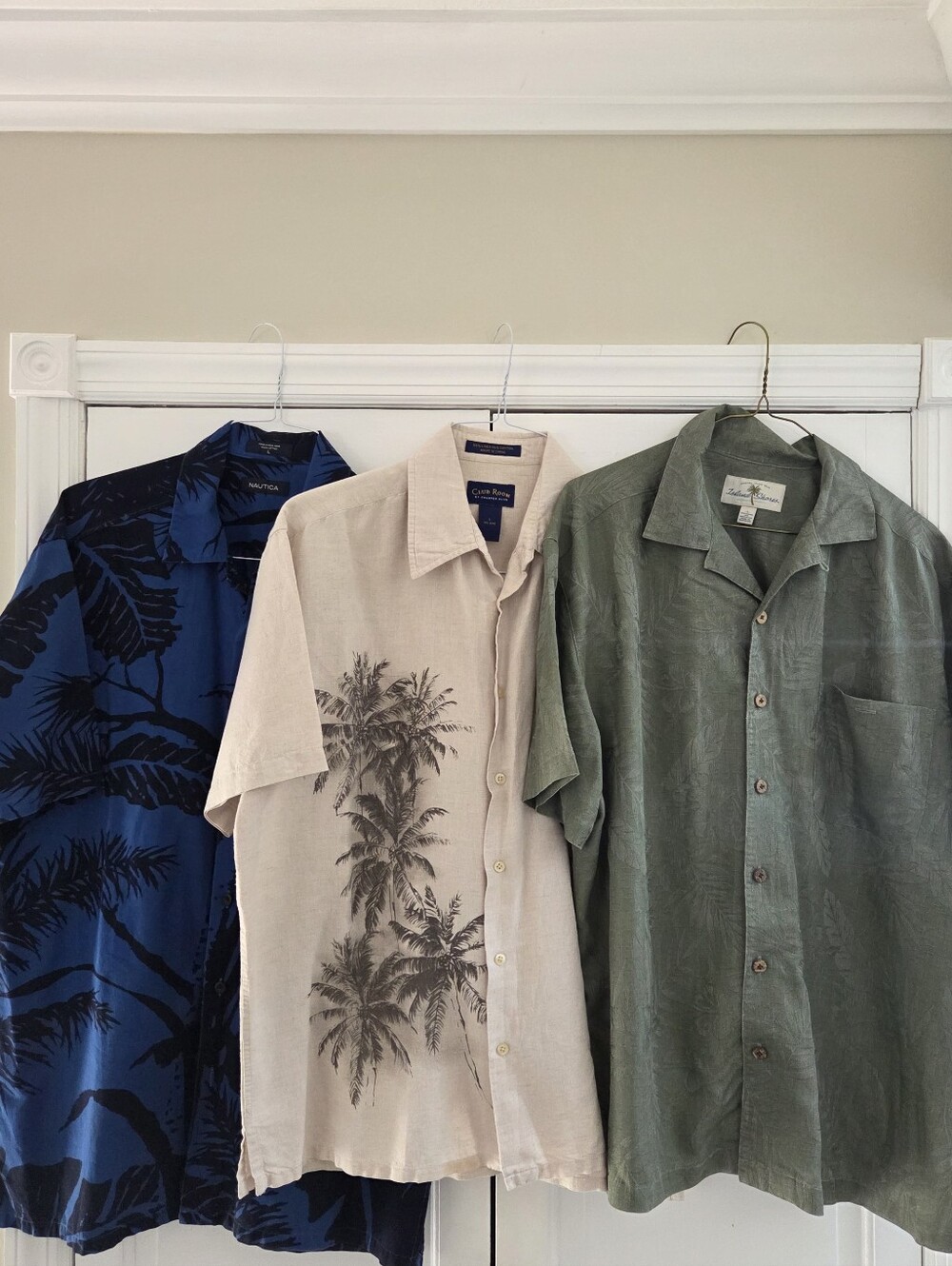 Bundle of 3 Island Style Button Down Short Sleeve Shirts(Nautica,Club Room,+1)